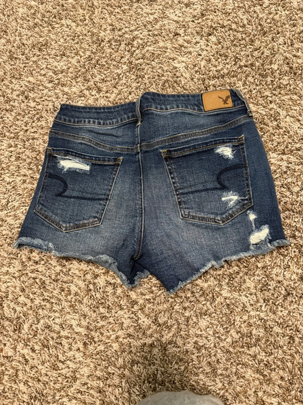 American Eagle Outfitters tomgirl Distressed Denim Shorts - Picture 2 of 4